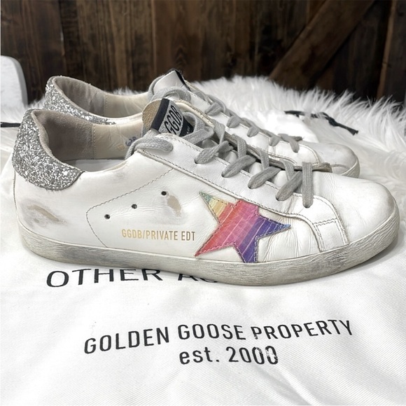 Golden Goose Shoes - Golden Goose EUC Super Star Sneakers